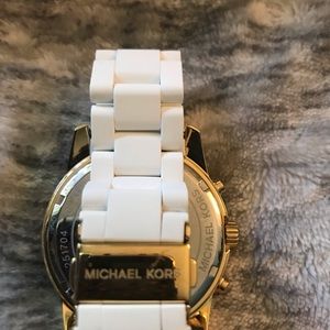 Michael Kors Accessories - Micheal Kors woman’s watch Michael Kors Accessories - Micheal Kors woman’s watch